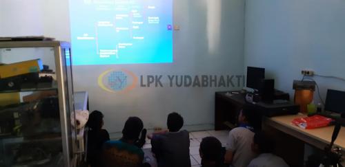 44797816_2416150878401986_2693916089208799232_n