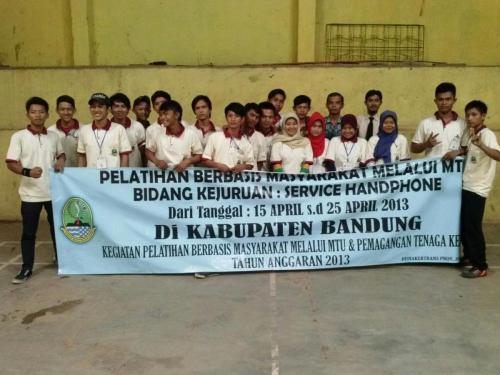 0004. 15 sd 25 April 2013